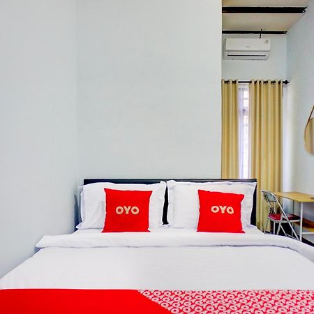 Hotel O Krakatau Near Universitas Muhammadiya Sumatra Utara Umsu メダン エクステリア 写真