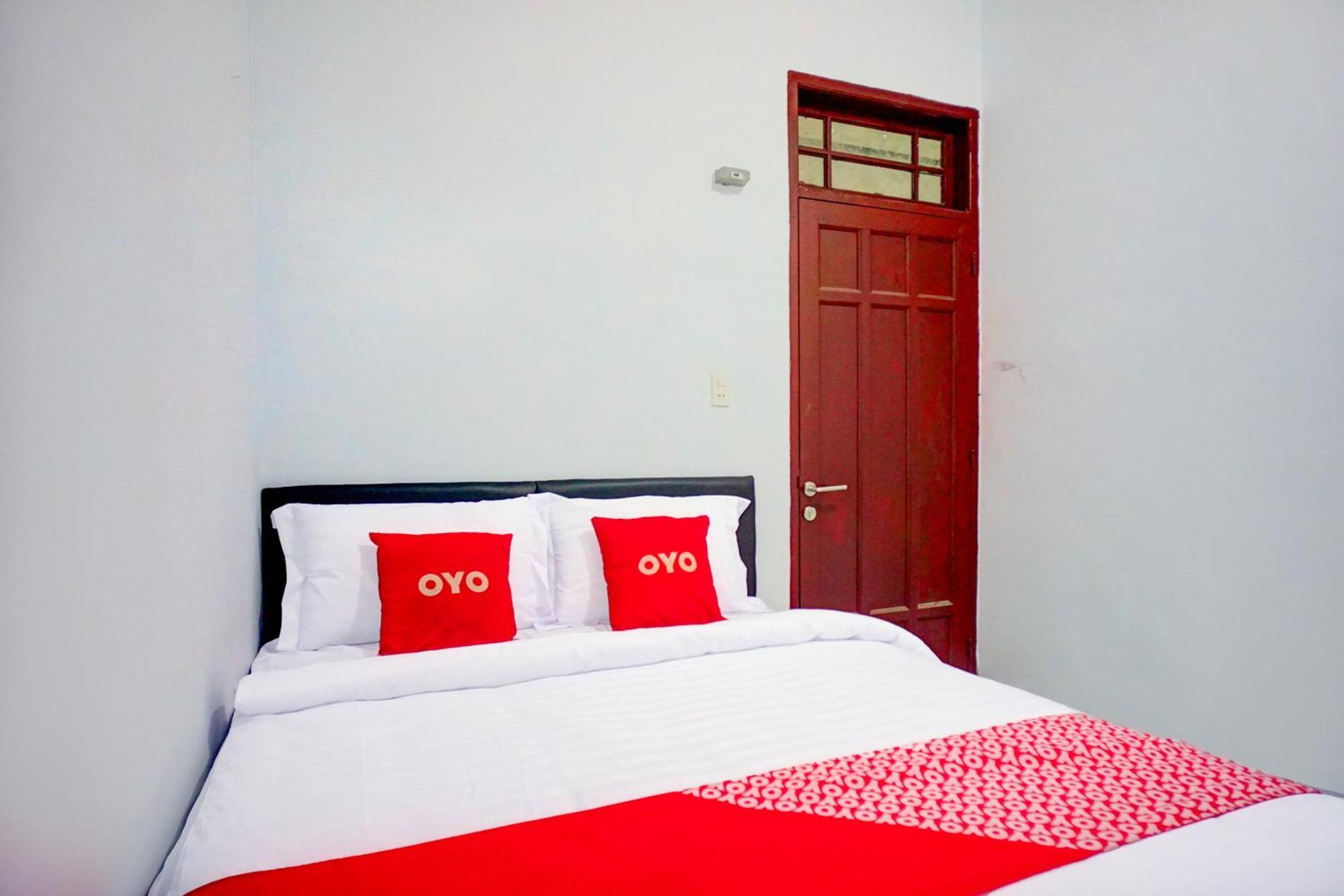 Hotel O Krakatau Near Universitas Muhammadiya Sumatra Utara Umsu メダン エクステリア 写真