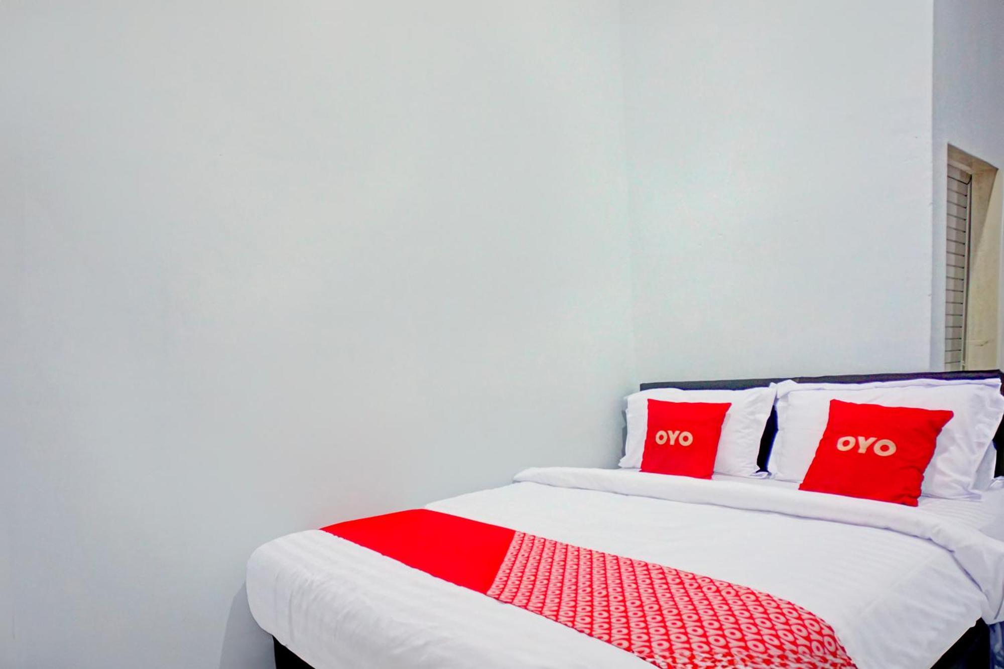 Hotel O Krakatau Near Universitas Muhammadiya Sumatra Utara Umsu メダン エクステリア 写真